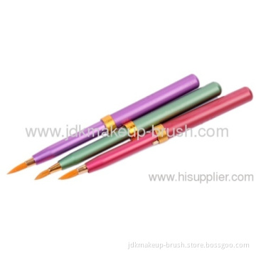 Retractable Lip Brush 